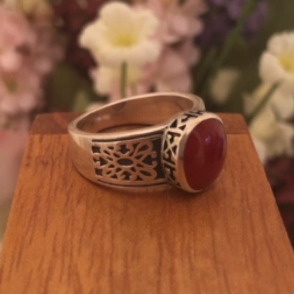 RARE Silpada Sterling Silver Red Stone Ring R1465 Size 7 - Picture 4 of 10